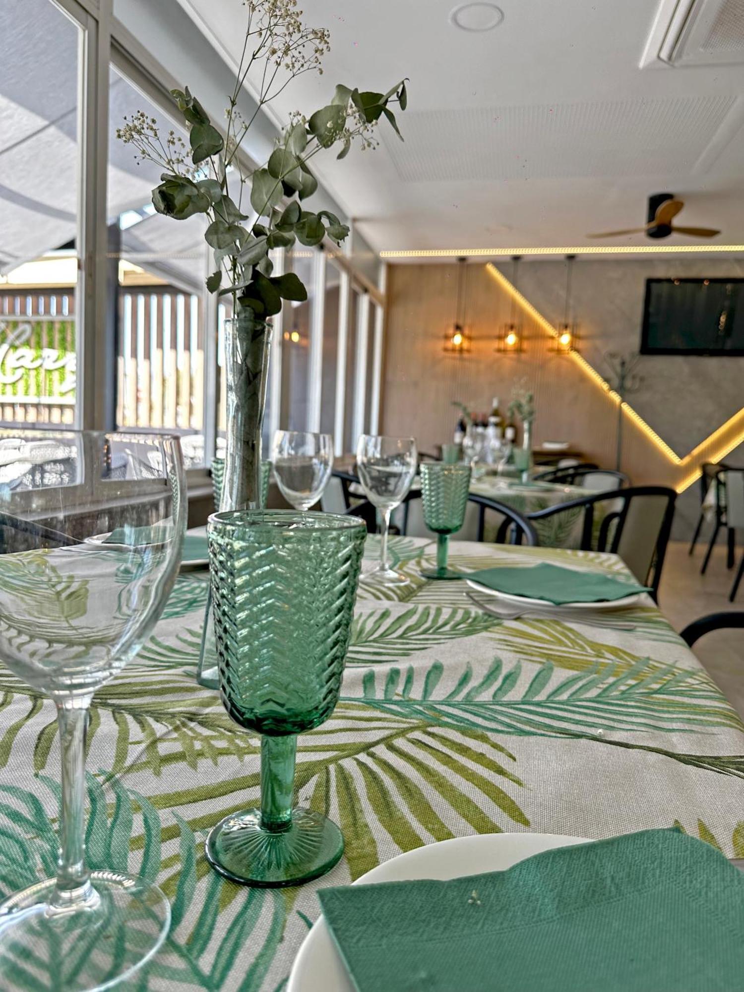 Hostal Restaurante El Cary Montemayor Exteriér fotografie
