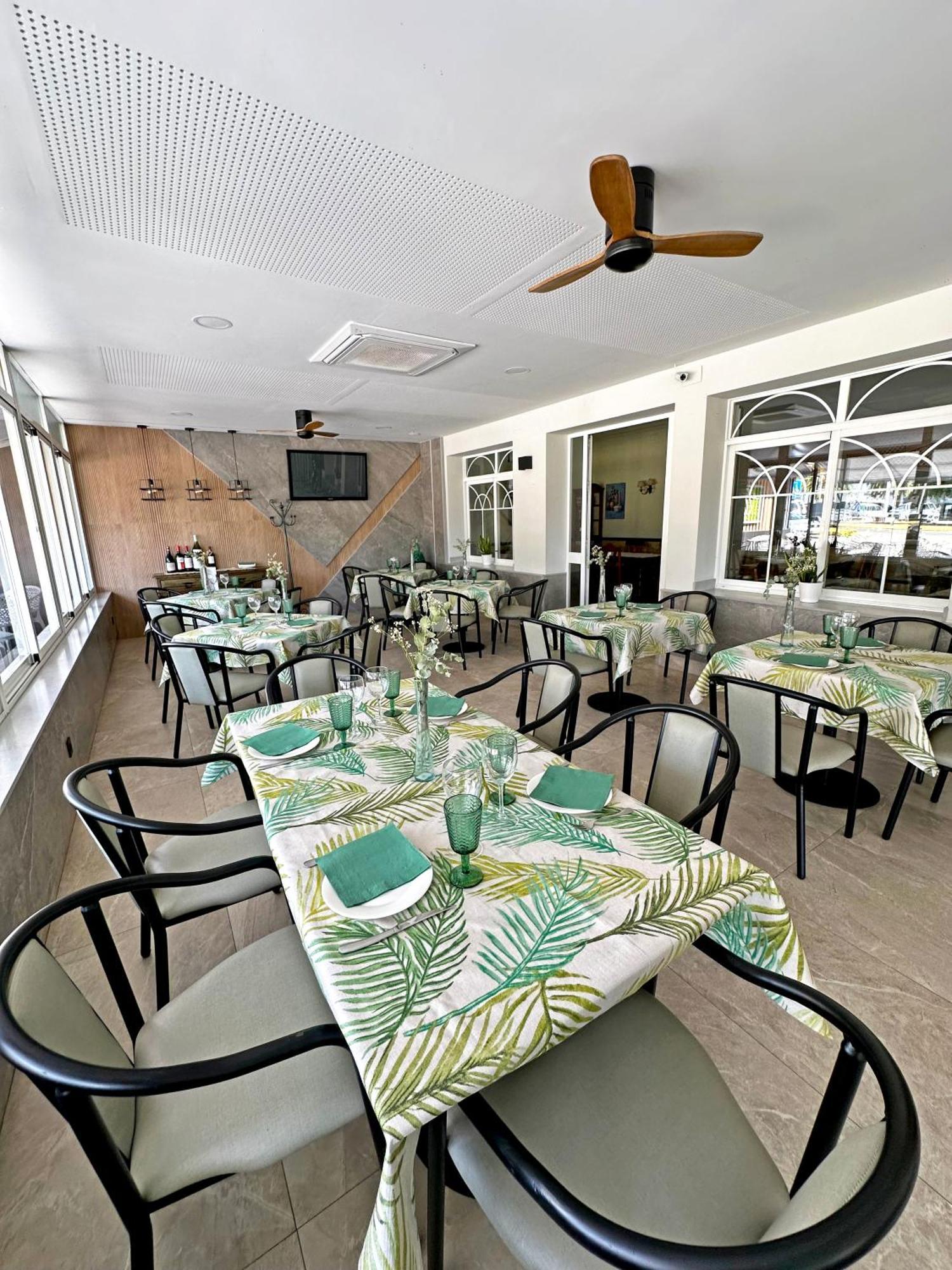 Hostal Restaurante El Cary Montemayor Exteriér fotografie